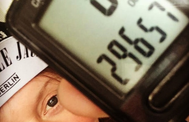 Jenny Graham da la vuelta al mundo en bici en 124 días y consigue el récord del mundo