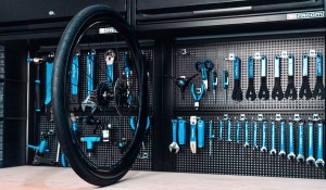 Hutchinson Challenger, los nuevos neumáticos indestructibles para carretera