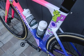 Así son las Cannondale diseñadas por Palace Skateboards y Rapha para el Tour de Francia 2022