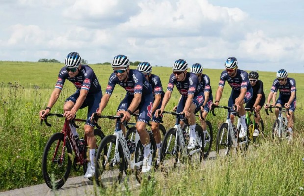 Mudança definitiva de nome para a equipe de Van der Poel