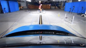 POC apresenta capacete com airbag integrado