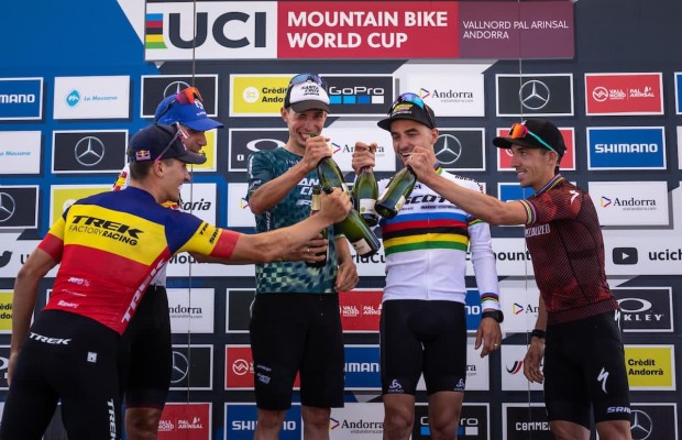 Somente Braidot pode com David Valero na Copa do Mundo de Vallnord 2022 XCO