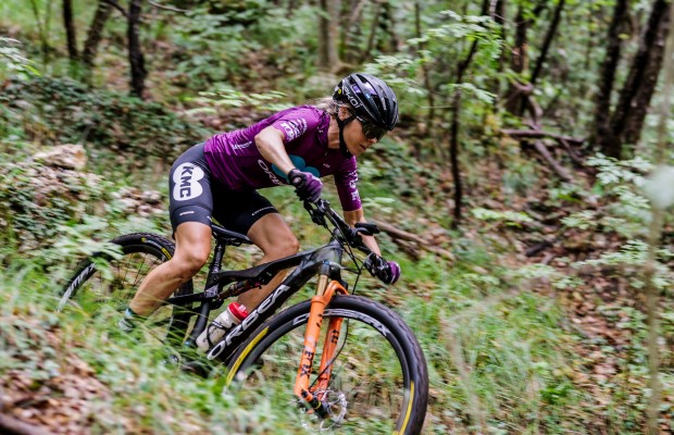 Vendió su casa y dejó su trabajo por ser ciclista olímpica: la historia de Janika Loiv