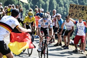 Jonas Vingegaard sentencia o Tour de France em Hautacam