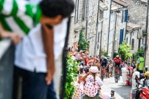 Laporte deixa os sprinters chupando o dedo