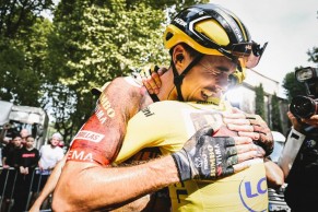 Laporte deixa os sprinters chupando o dedo