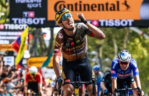 Laporte deja a los esprinters con la miel en los labios