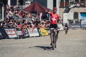 Flückiger se siente asustado por el odio en internet y anuncia que no estará en las dos próximas pruebas de Copa del Mundo