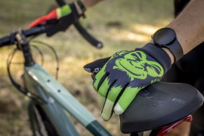 Testamos as luvas Monkey Grip Summer: design e qualidade em versão hot