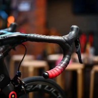 Claves para elegir tu manillar de carretera