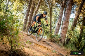 Ponemos a prueba la Wilier Urta SLR, una XCO con estilo propio