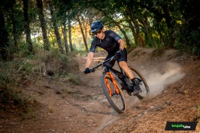 Ponemos a prueba la Wilier Urta SLR, una XCO con estilo propio