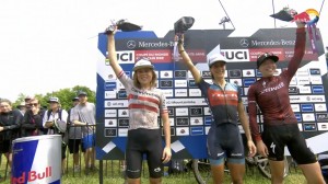 Jolanda Neff vence com um espetáculo de técnica a Copa do Mundo XCO de Mont-Sainte-Anne 2022