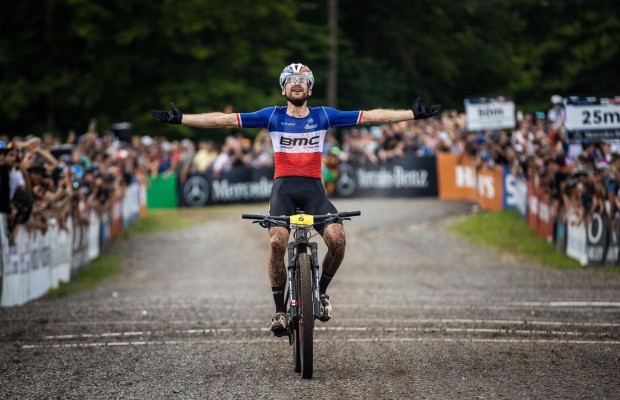 Titouan Carod wins his first World Cup in Canada with a great performance, Valero on the podium again