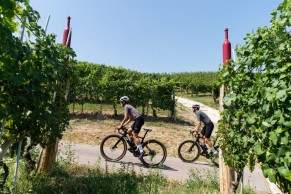 Así se hace la 3T Exploro Racemax, una bici 100% italiana