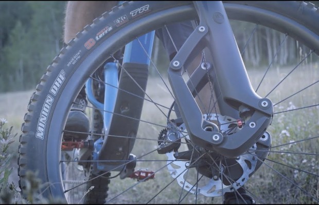 Así funciona la horquilla Trust Performance Message [VÍDEO]