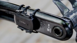 This study states that high cadence has no benefit for amateur cyclists