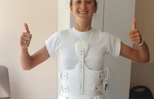 Natalia Fischer se fractura una vértebra entrenando y será baja en el Mundial de Les Gets