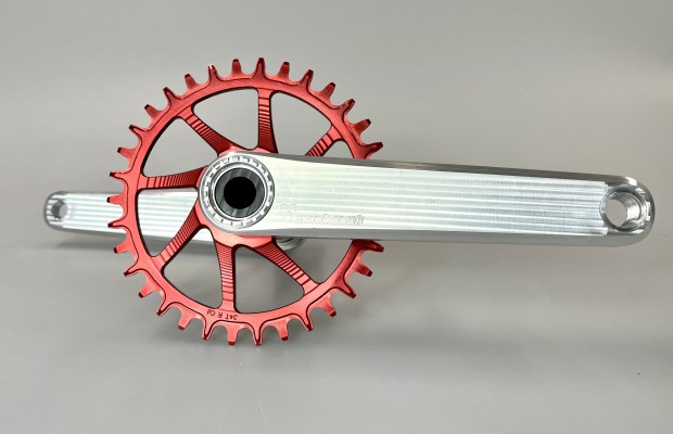 Lightweight crankset clearance