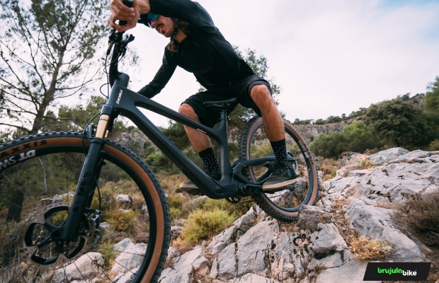 We test the exclusive Bold Linkin: love at first sight