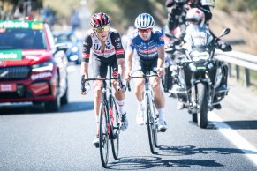 Carapaz se despide de INEOS sumando su tercera victoria en La Vuelta