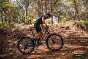 Probamos la Ghost Lector FS, una de las XCO más originales de Copa del Mundo