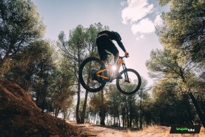 Ponemos a prueba la nueva Trek Fuel EXe 2023: la eléctrica más natural del momento