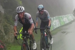 INEOS Grenadiers está detrás de Remco Evenepoel