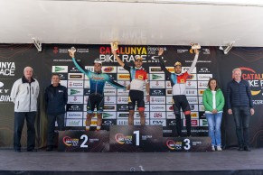 Hugo Drechou y Vera Looser ganan la Super Stage de la Catalunya Bike Race 2022