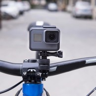 Los neoyorquinos podrían ganar dinero por denunciar a los que aparquen en carriles bici