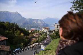 Tadej Pogacar repite triunfo en Il Lombardia