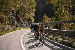 Tadej Pogacar repite triunfo en Il Lombardia