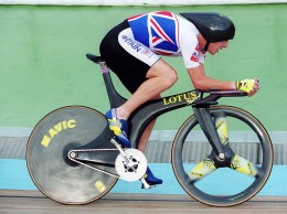 Filippo Ganna destroza el Récord de la Hora