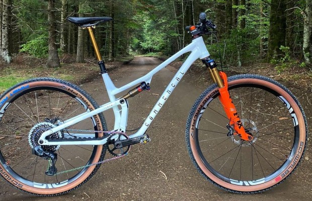 Commencal Tempo, primeiras imagens de uma XC inédita