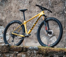 A Jumbo-Visma muda para SRAM