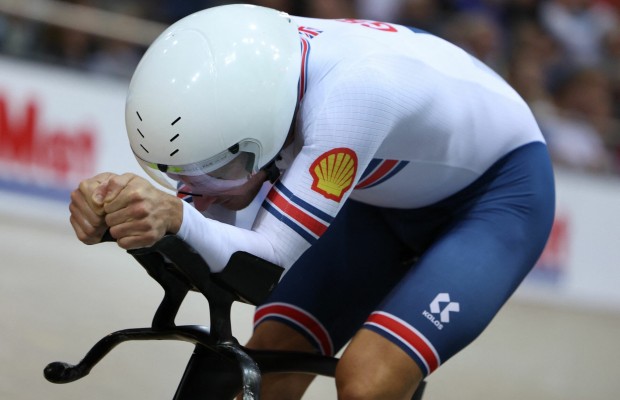 Oil companies set their eyes on cycling