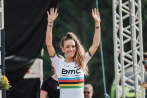 Why the World Champion's jersey is rainbow