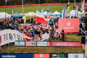 Eli Iserbyt domina el inicio de la Copa del Mundo CX