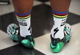 A UCI impõe uma regra sobre a altura das meias