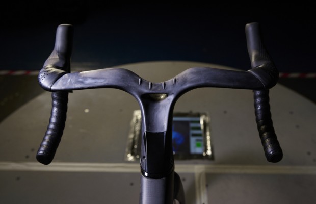 A UCI não autoriza o novo defletor de ar da Bianchi