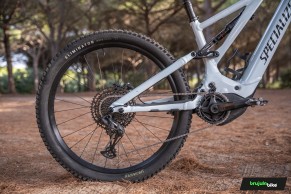 Probamos la Specialized Turbo Levo Alloy, la más económica de la gama