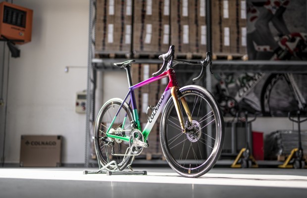 Edición especial Colnago C68 Motoki Yoshio