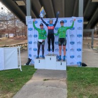 Jolanda Neff vence em DH, Cyclocross e Enduro com apenas uma semana de diferença