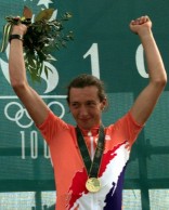 american-eagle-atlanta-2-gold