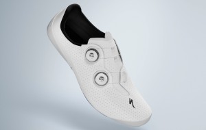 Big Black Friday deals from Specialized with up to 50% on equipment, components and bikes