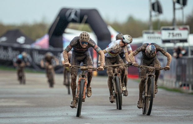 Van der Poel sente muita falta do MTB e vai competir em 2023 em algumas provas