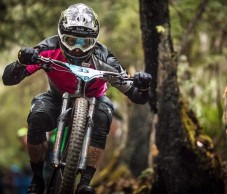 Jared Graves y Richie Rude dieron resultados adversos en el control antidoping del EWS de Francia