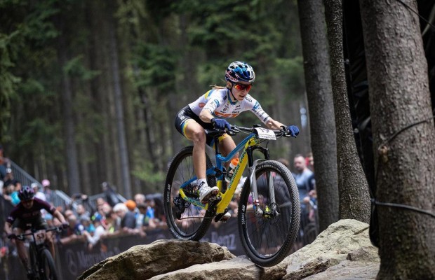A nova KMC MTB Racing Team de Bart Bretjens competirá com mountain bikes Ridley