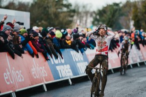Van Aert wins in Dublin against everything against him