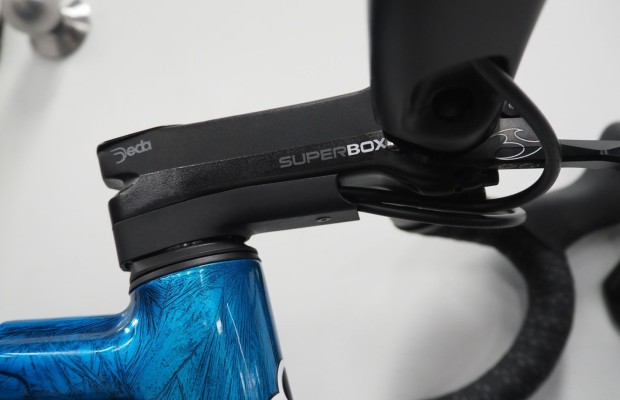Novo avanço Superbox DCR para cabeamento interno ou externo